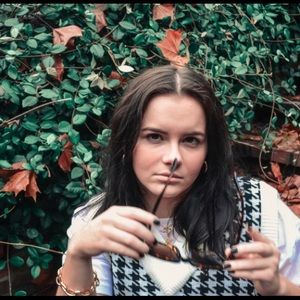 Meet your Posher, Keira